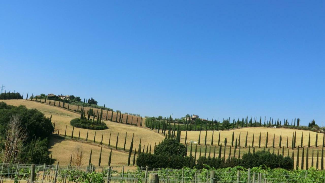 Appartamenti Ava E Tegrino Nell'Antica Dimora Di Fulignano Σαν Τζιμινιάνο Εξωτερικό φωτογραφία